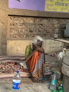 picture of an old lady in Mumbai slum