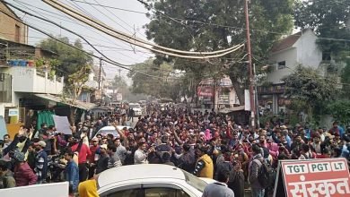 प्रयागराज बेरोज़गार युवा रैली
